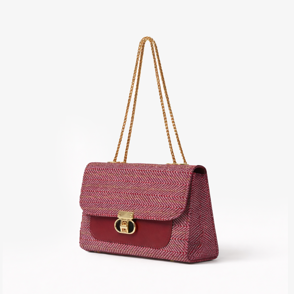 Elegance Chain Shoulder Bag