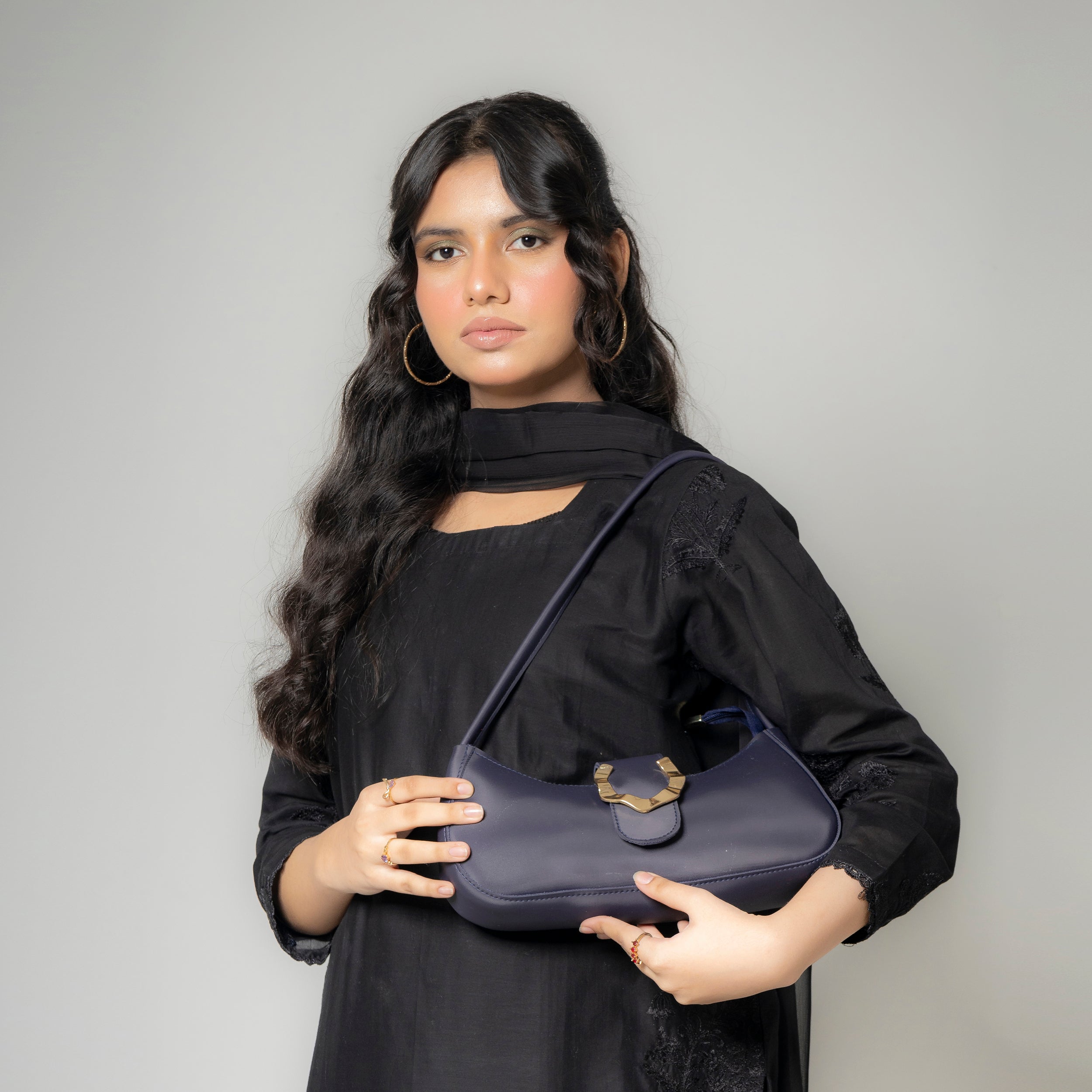 Minimalist Shoulder Bag