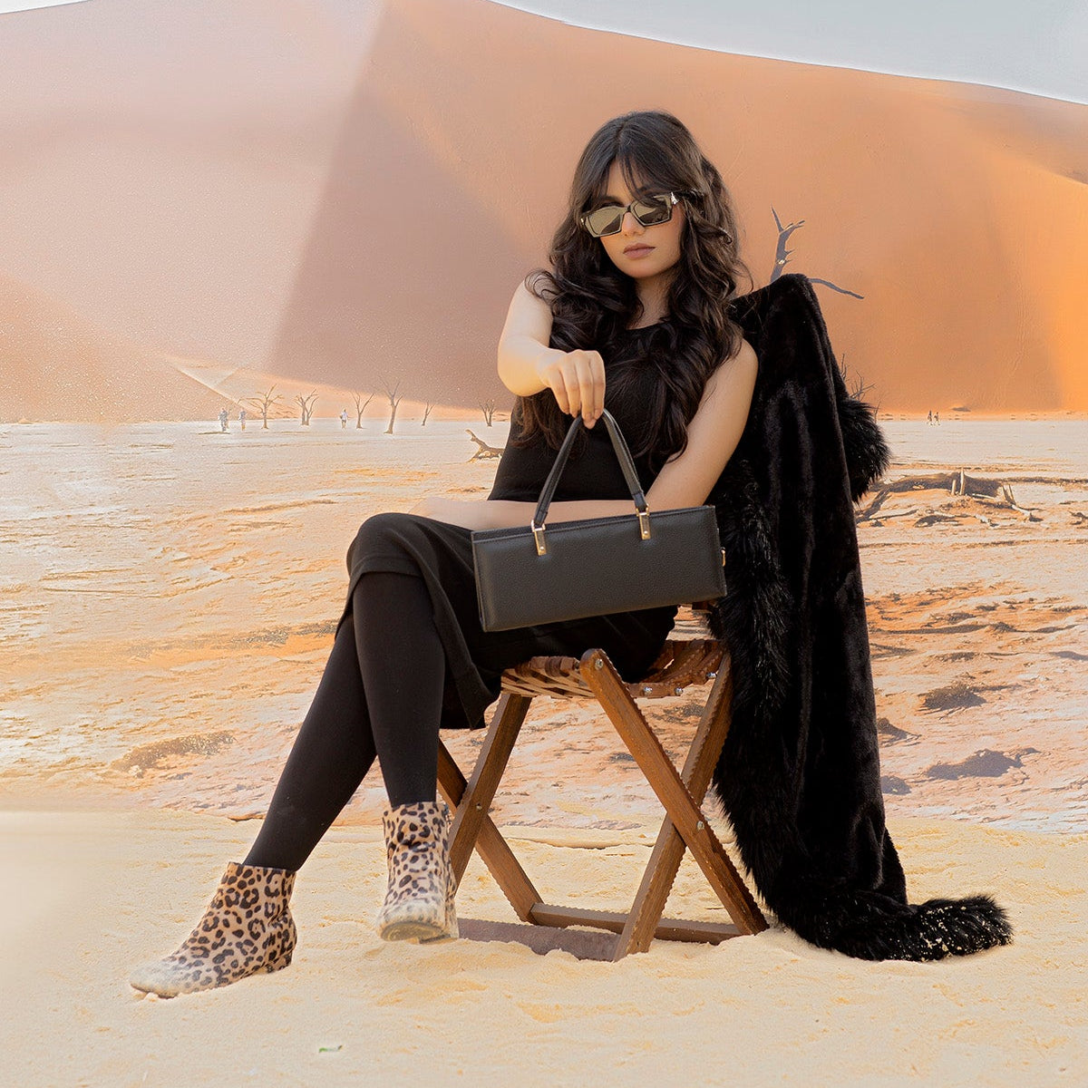Black Grained PU Leather Rectangle Box Bag